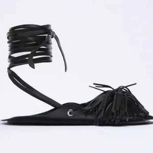 Zara Black Flat Fringe Gladiator Sandal